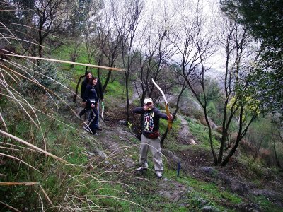 Recorrido de tiro con arco en bosque en Lanjarón