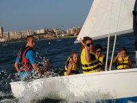  Dinghy sailing for everyone