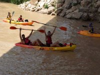  Rowing in double canoes 