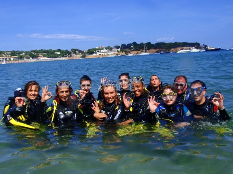 Realización de cursos de buceo