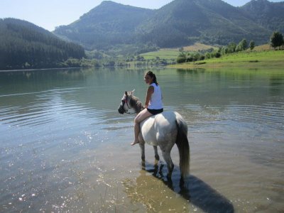 Gailur Zaldiketa Eskola Rutas a Caballo