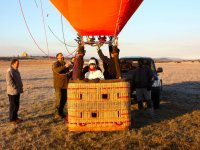  Participants sheltered in the basket 