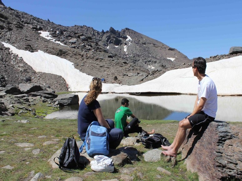 Actividad de verano en Sierra Nevada Actividad de verano en Sierra Nevada