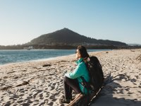  Contemplando as belas vistas do mar 