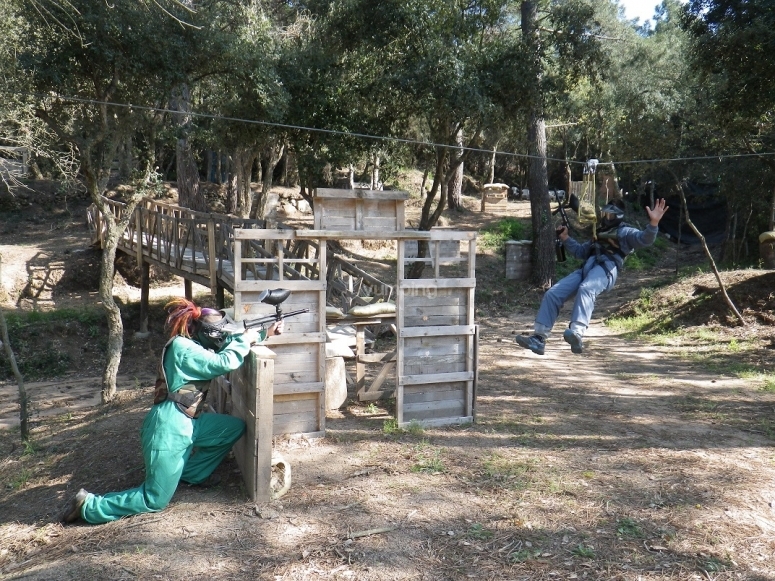 Paintball 100 bolas en Sant Feliu desde 20€