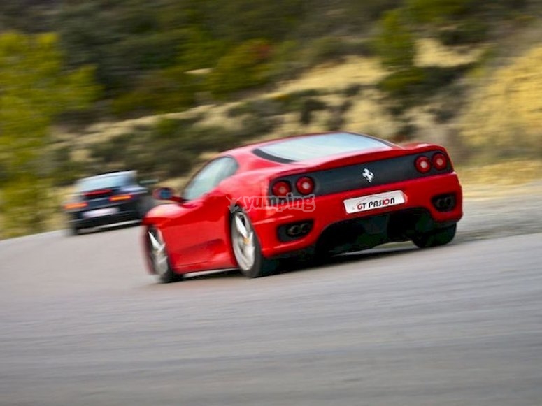 Conducir un Ferrari en Burgos