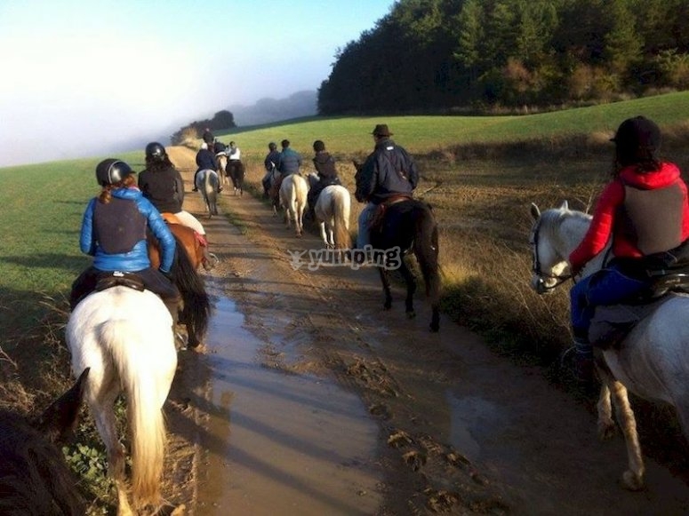 Ruta a caballo en Arbayún Ruta a caballo en Arbayún