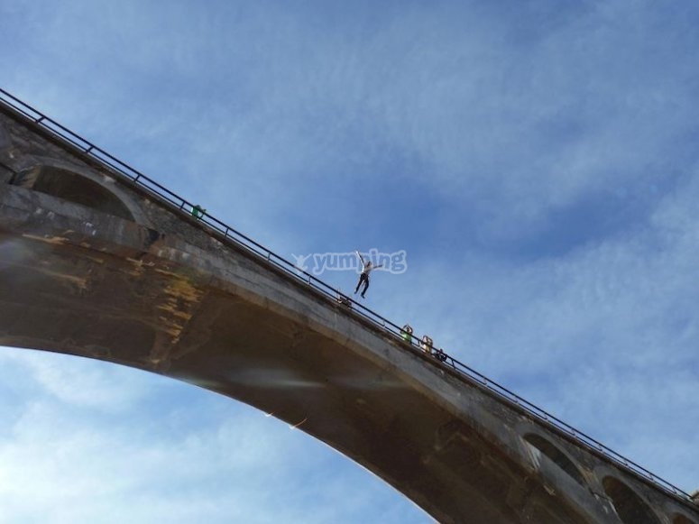Puenting en Teruel /tb_c_3049_10.jpg