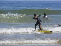  Die Kleinen beim Surfen 