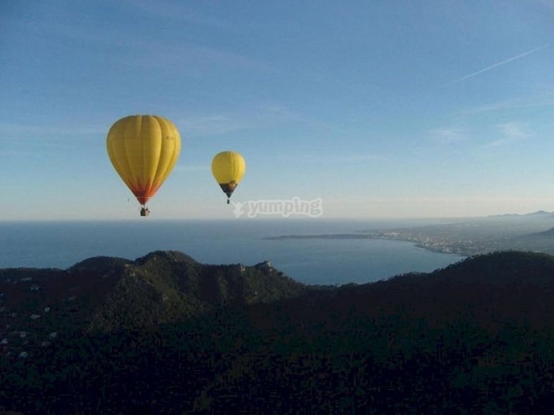 Descubre Cala Millor volando en globo Descubre Cala Millor volando en globo
