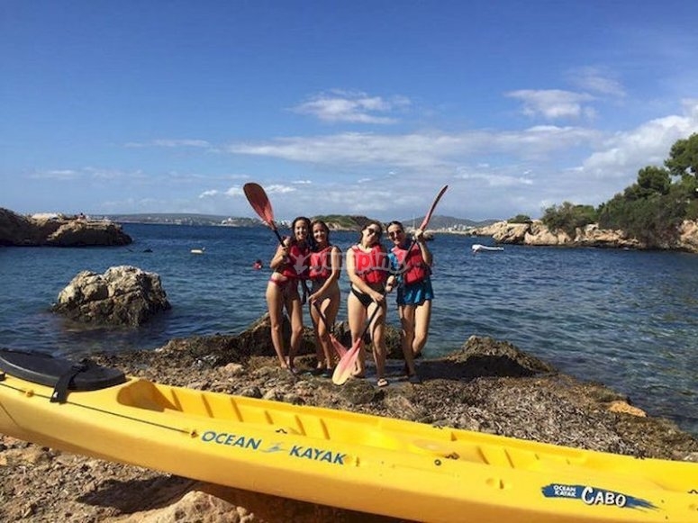 Navega en kayak y haz snorkel en Illetes Navega en kayak y haz snorkel en Illetes
