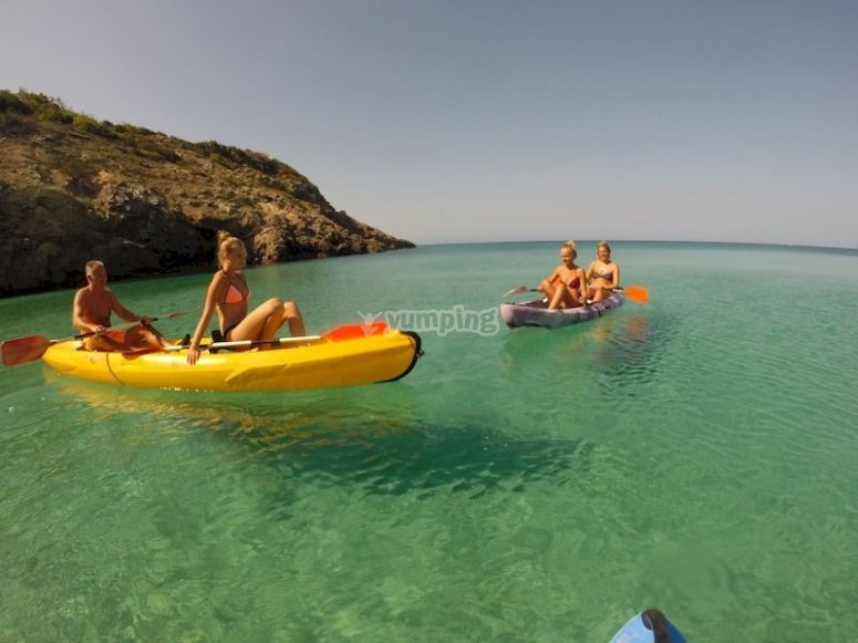 Recorre Addaia en kayak Recorre Addaia en kayak