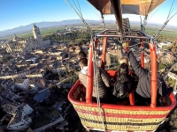 Globo volando sobre Toledo