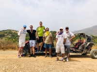 Ven con los tuyos a derrochar adrenalina en nuestros buggies