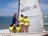  Sailing students 