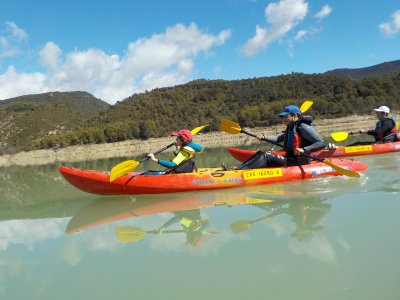 Congosto del Entremón en kayak iniciación rápidos