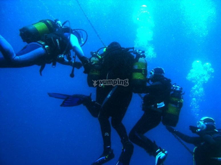 Equipo de buceo, en Tarifa
