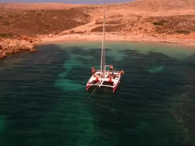 Excursión en catamarán a Fornells 3h 30min adulto