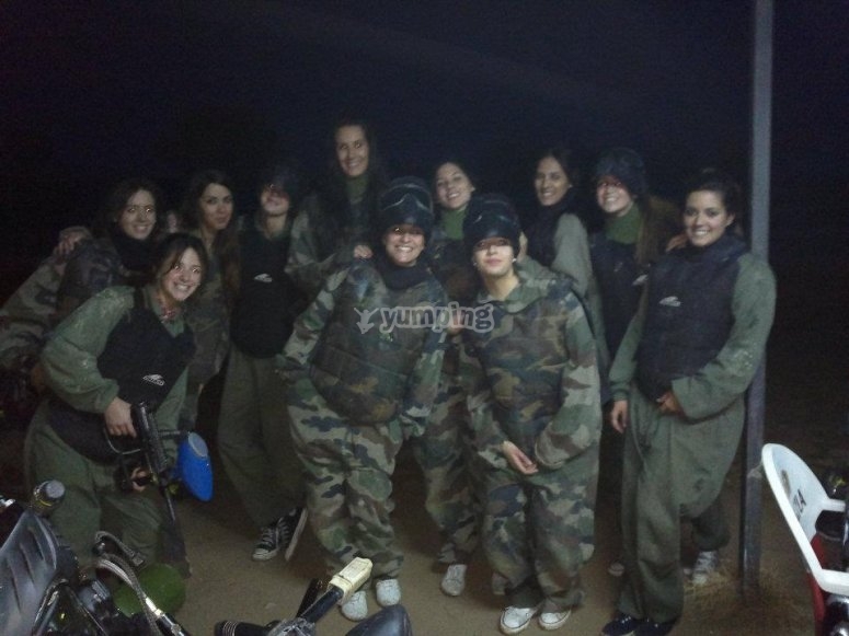 Paintball Colmenar+bolas ilimitas+Menú+Karaoke desde 55€