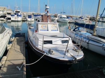 Paseo en barco 1h, hasta 11 pax