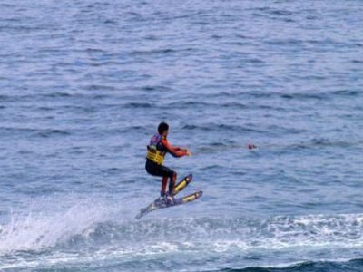 15 minutos de esquí acuático en Calella