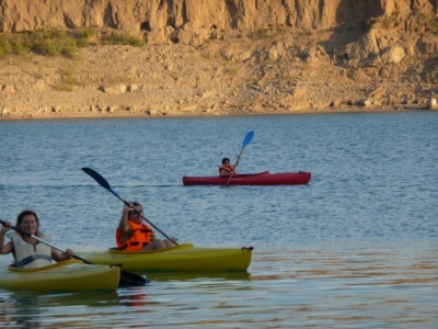 Location de canoë au réservoir de Negratín, 2 heures