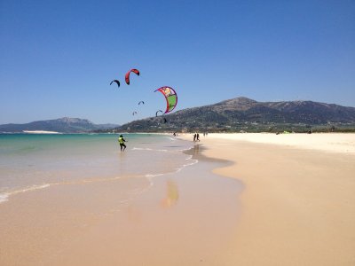 Battesimo del kitesurf semi-privato, a Tarifa, 2h