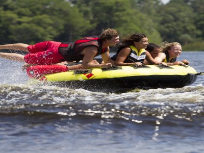 Donuts Banana Boat en Puerto Olímpico 15 min