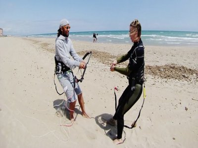 Curso Kitesurf de 3 días para grupo de 3 personas