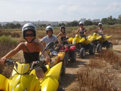 Quad-Runde + Snack auf der Terrasse