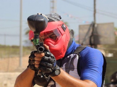 Paintball quads tiro con l'arco e beccare sulla terrazza