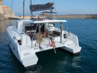 Dolphin watching from catamaran 