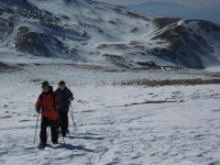  Wandern auf dem Schnee der Sierra Nevada