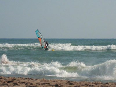 Corso di iniziazione al Windsfurfing a Gavá, 8 ore