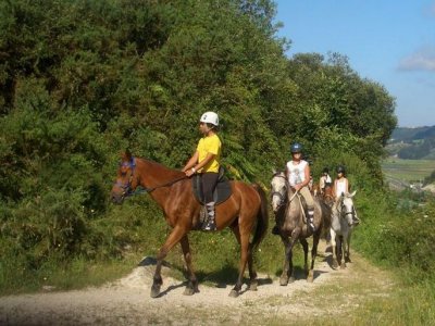 Excursión a caballo Unquera,Pesués y Prío 2h