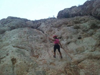 Curso de escalada e rapel em Alfaz de Pi, um dia