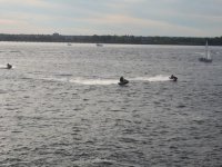 Motos de agua con amigos