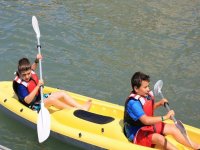  Canoes and kids 