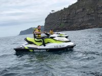  Passeando por Gijón em um jet ski 