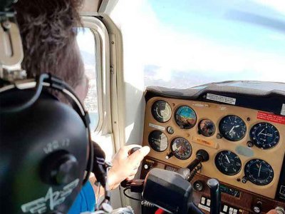 Vuelo en avioneta Playa de San Juan 15 minutos