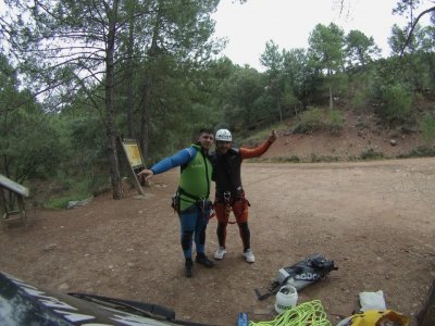 Self-rescue course in canyons