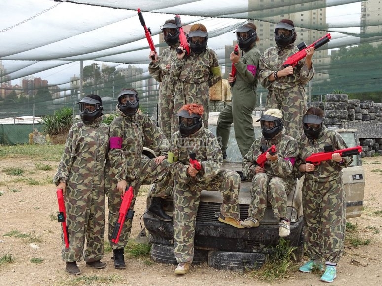 Jugar al paintball en Benidorm con 100 bolas desde 25€