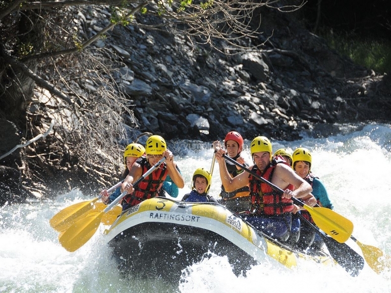 Aguas bravas en raft