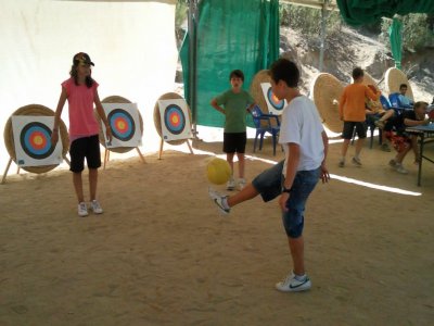 Paquete multiaventura y barbacoa para niños