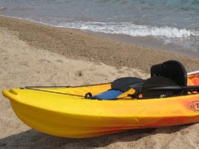 Location de kayak individuel sur la plage de Mogán ou Taurito