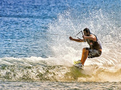 15 minutos de wakeboard en Marbella