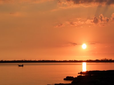 Puesta de sol en catamarán, Málaga.