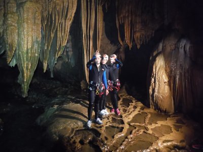 Espeleobarranquismo en Valporquero, iniciación