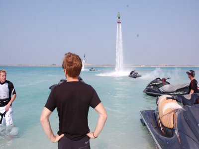 Flyboard in Fornells, 15 Minuten