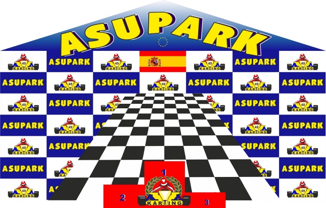  Pódio com cores oficiais 